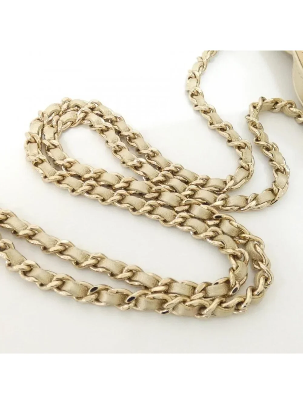 Chanel Shoulder Bag Gold